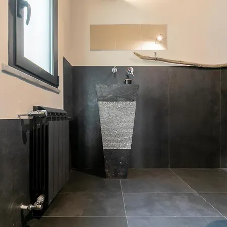 Apartment Castello Della Zisa Flat With Jacuzzi And Terrace *